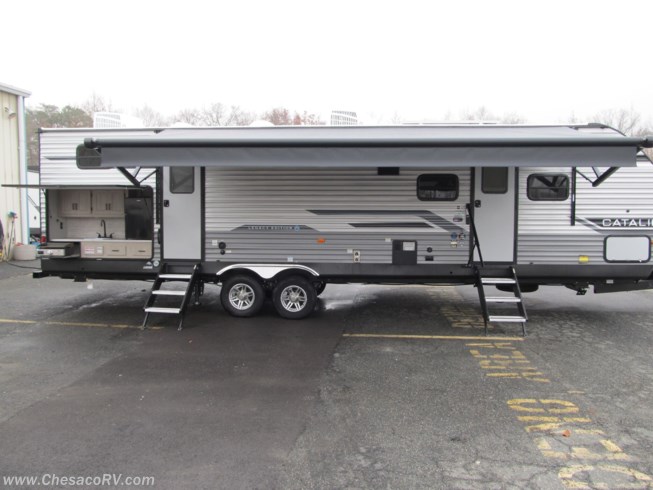 2024 Coachmen Catalina Legacy Edition 323BHDSCK - New Travel Trailer For Sale by Chesaco RV in Joppa, Maryland