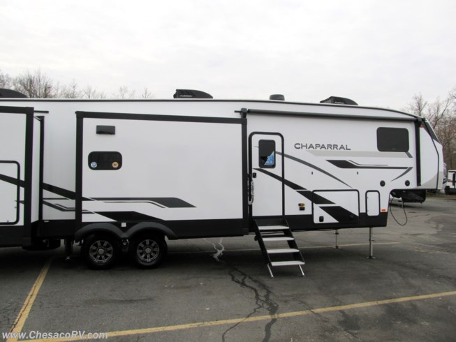 2024 Chaparral 367BH by Coachmen from Chesaco RV in Joppa, Maryland
