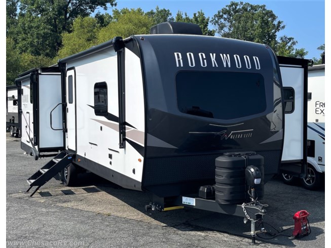 New 2024 Forest River Rockwood Ultra Lite 2720IK available in Joppa, Maryland