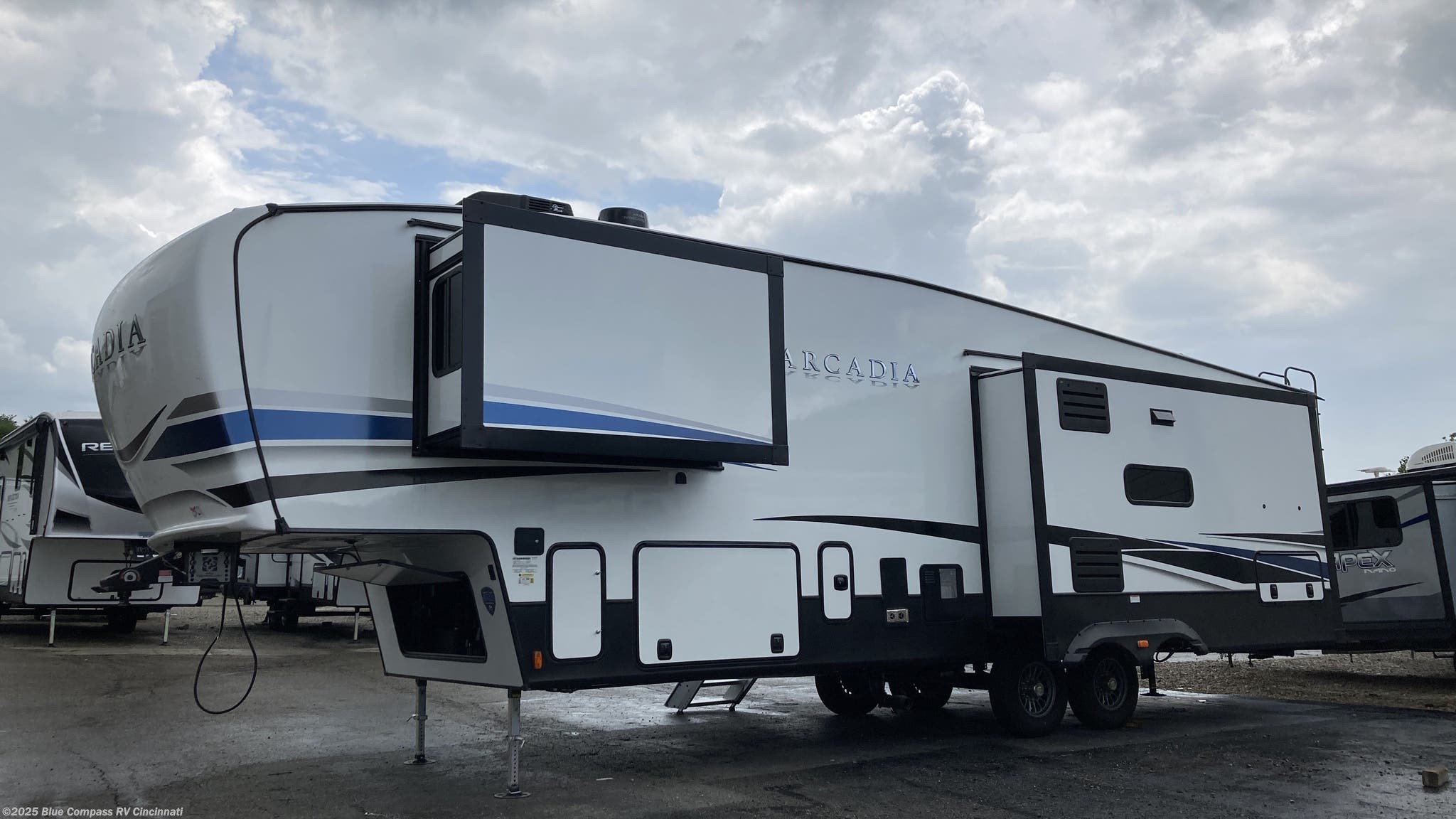 2021 Keystone Arcadia 3660RL RV for Sale in Cincinnati, OH 45251