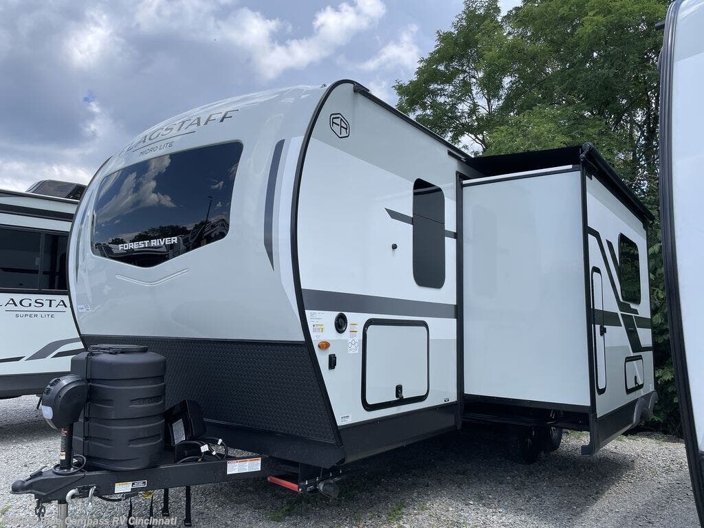2026 Flagstaff Micro Lite 25BRDS by Forest River from Blue Compass RV Cincinnati in Cincinnati, Ohio
