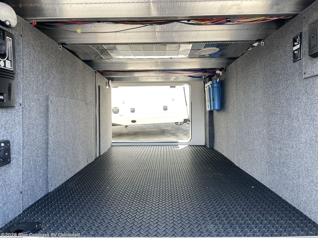 New 2026 Jayco Pinnacle 36FBTS available in Cincinnati, Ohio