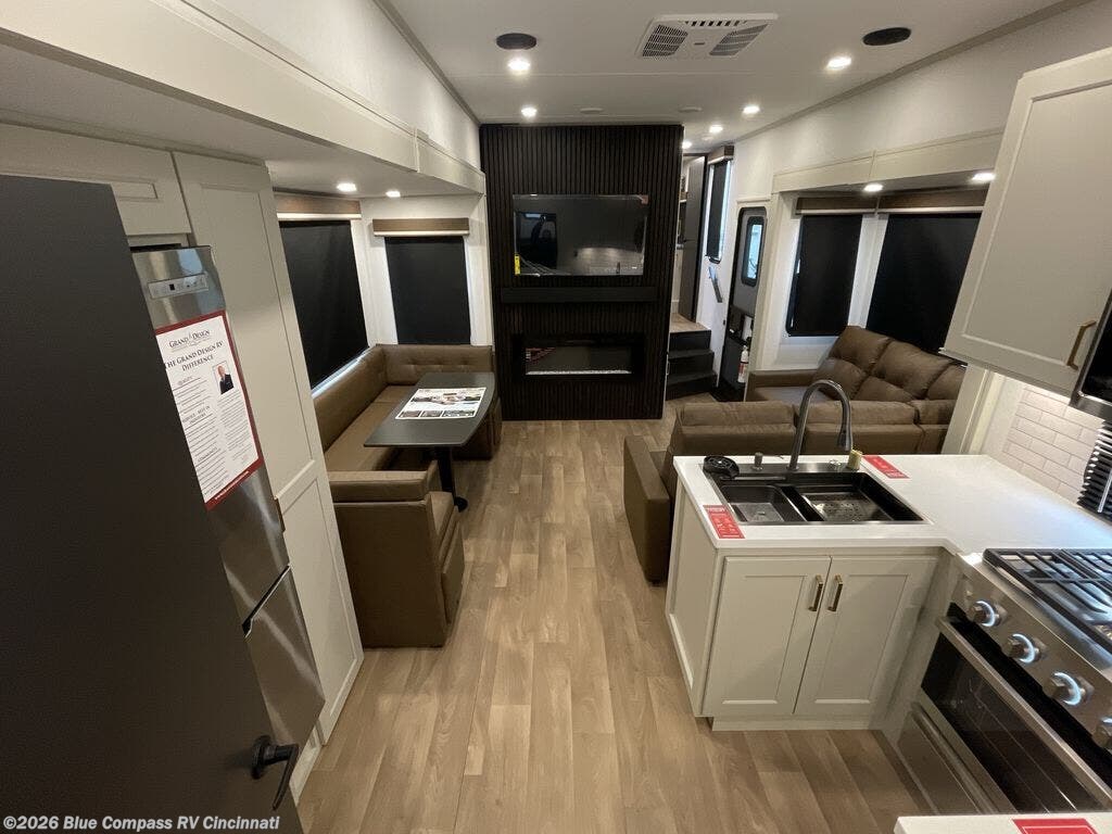 New 2026 Grand Design Influence 3904BH available in Cincinnati, Ohio