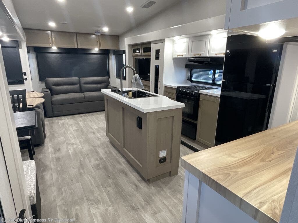 2026 Eagle HT 29RLC by Jayco from Blue Compass RV Cincinnati in Cincinnati, Ohio