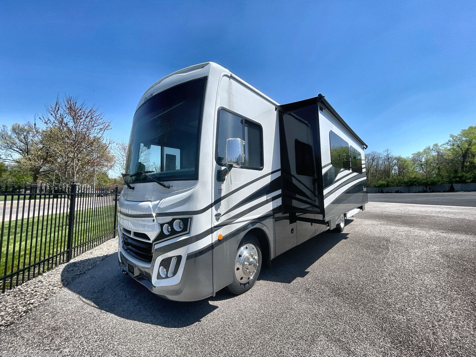 2026 Bounder 35K by Fleetwood from Blue Compass RV Cincinnati in Cincinnati, Ohio