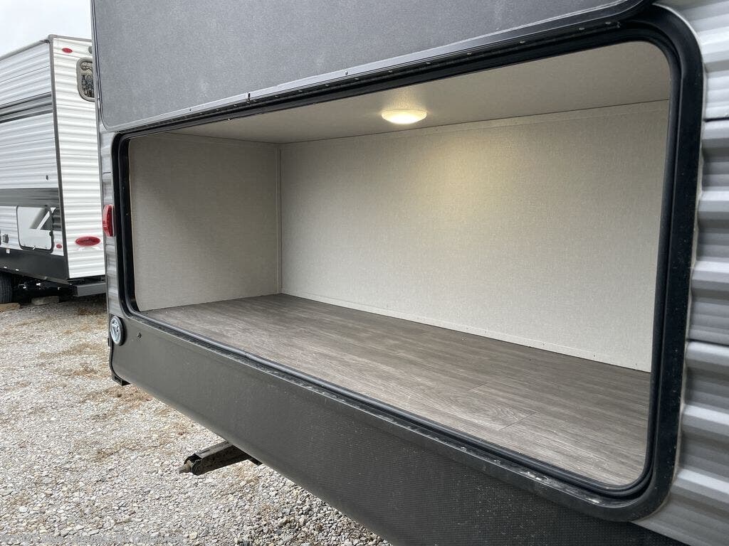 2026 Aurora Light 26BHS by Forest River from Blue Compass RV Cincinnati in Cincinnati, Ohio