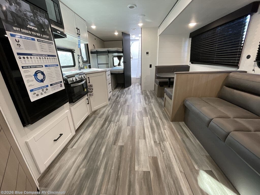 New 2026 Jayco Jay Flight SLX 263BHS available in Cincinnati, Ohio