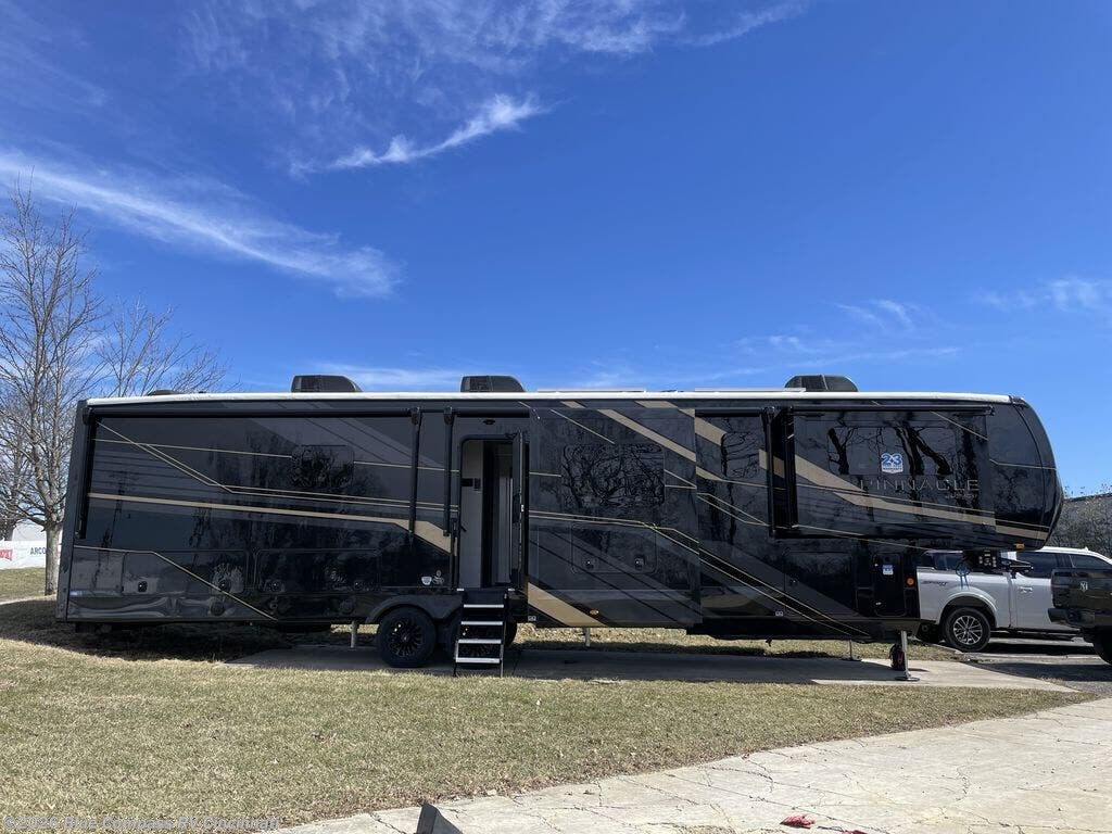 2026 Pinnacle 39FLOK by Jayco from Blue Compass RV Cincinnati in Cincinnati, Ohio
