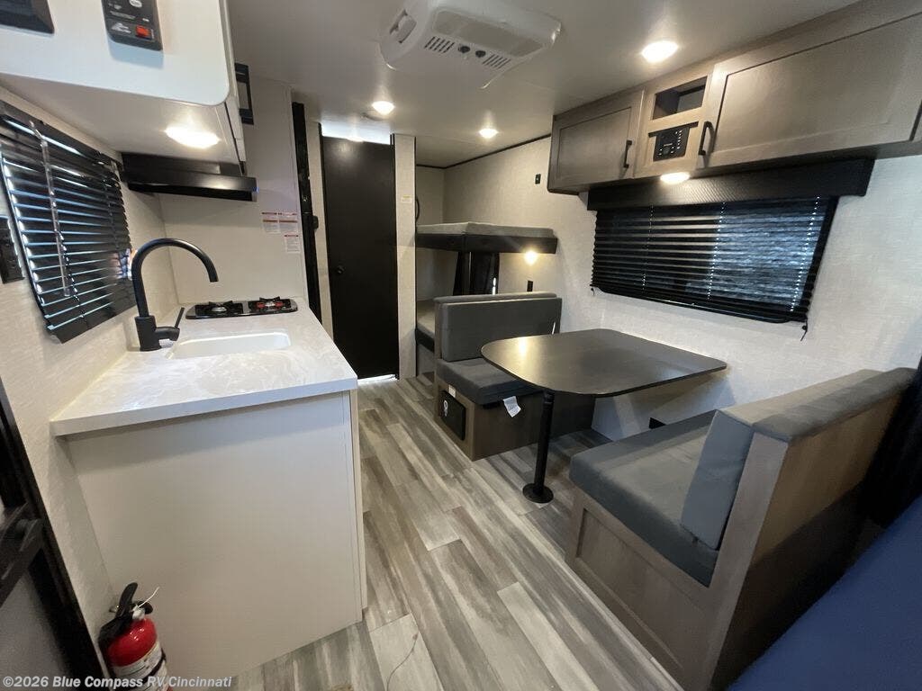 2025 Jay Flight SLX 175BH by Jayco from Blue Compass RV Cincinnati in Cincinnati, Ohio