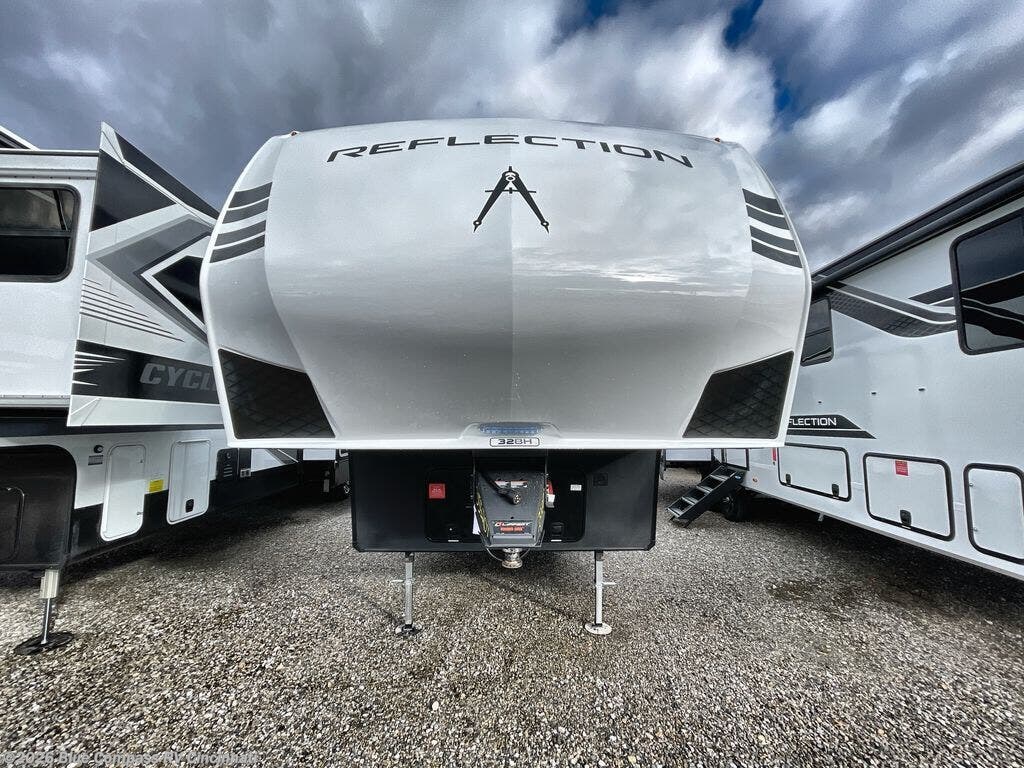 New 2026 Grand Design Reflection 100 Series 32BH available in Cincinnati, Ohio
