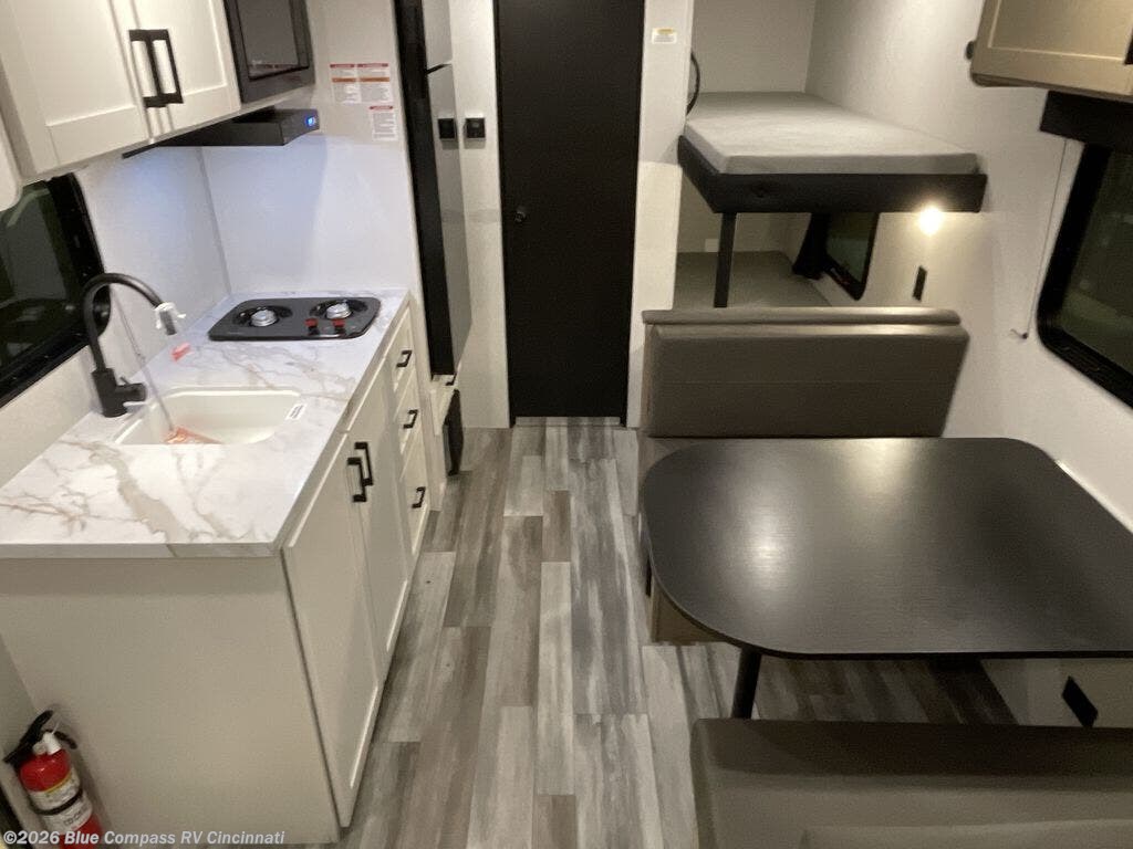 New 2026 Jayco Jay Flight SLX 175BH available in Cincinnati, Ohio