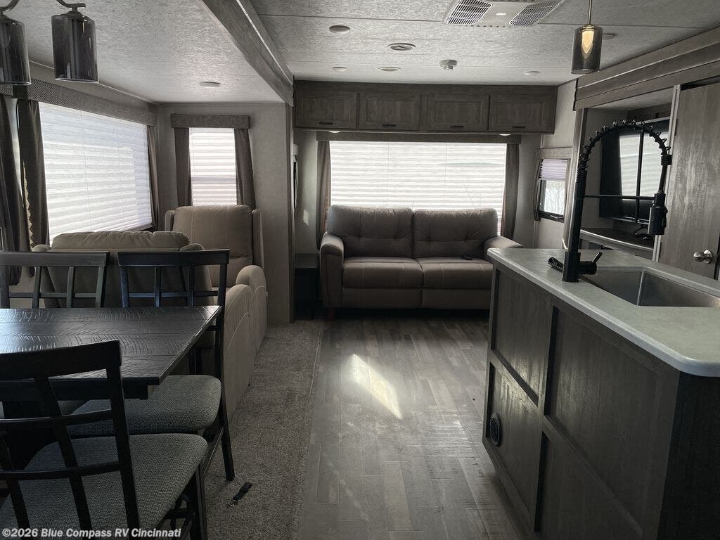 Used 2020 Forest River Vibe 28RL available in Cincinnati, Ohio