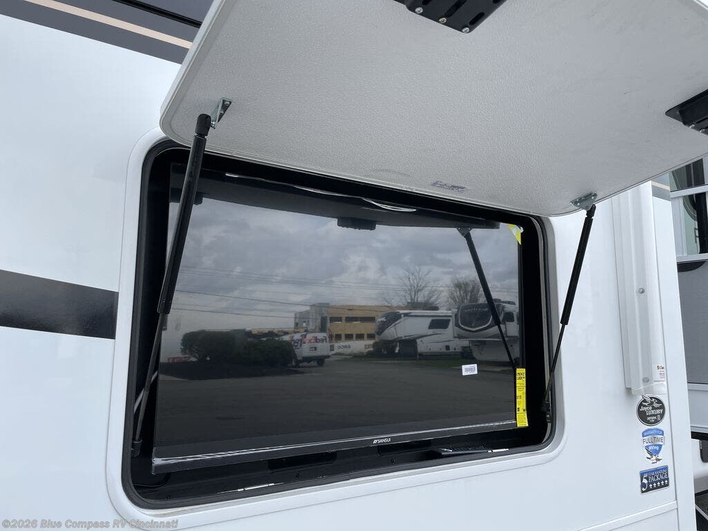 New 2026 Jayco Pinnacle 38FBRK available in Cincinnati, Ohio