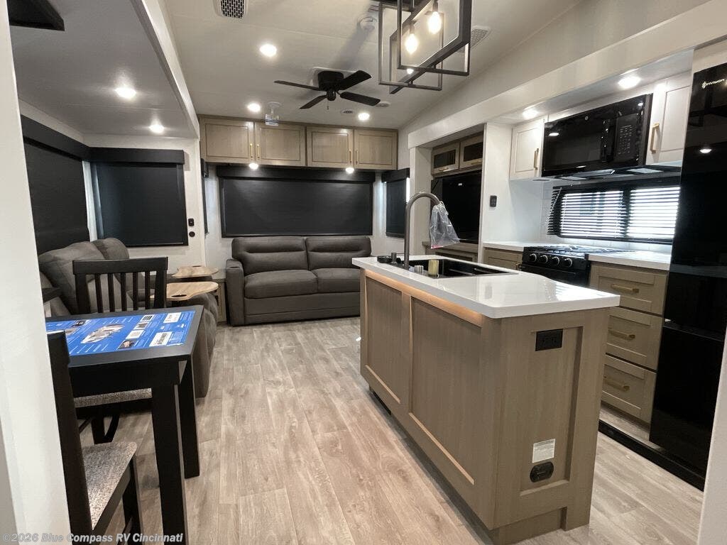New 2026 Jayco Eagle 355MBQS available in Cincinnati, Ohio