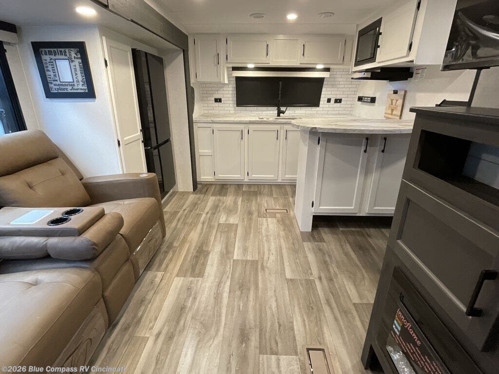 New 2026 Venture RV Stratus SR262VFK available in Cincinnati, Ohio