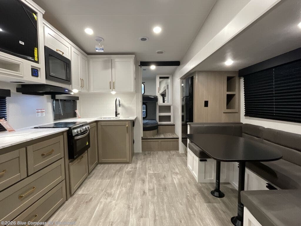 New 2026 Jayco Eagle SLE 28BHU available in Cincinnati, Ohio