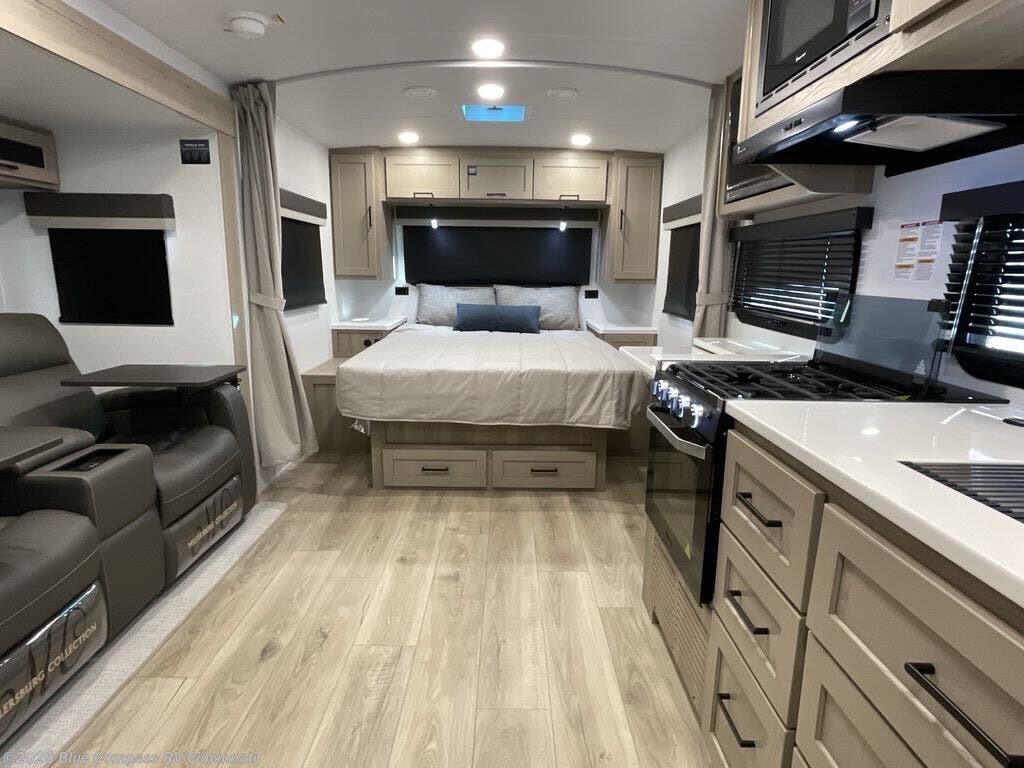 New 2026 Forest River Flagstaff Micro Lite 22FBS available in Cincinnati, Ohio