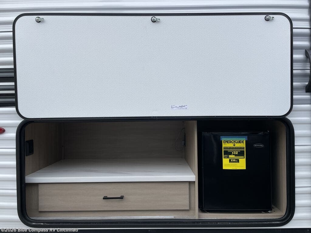 2026 Jay Flight SLX 321BDS by Jayco from Blue Compass RV Cincinnati in Cincinnati, Ohio