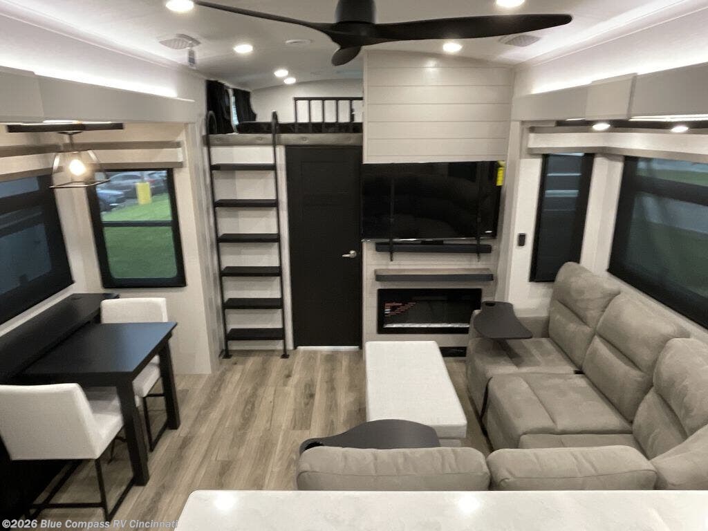 New 2026 Jayco North Point 395DSDB available in Cincinnati, Ohio