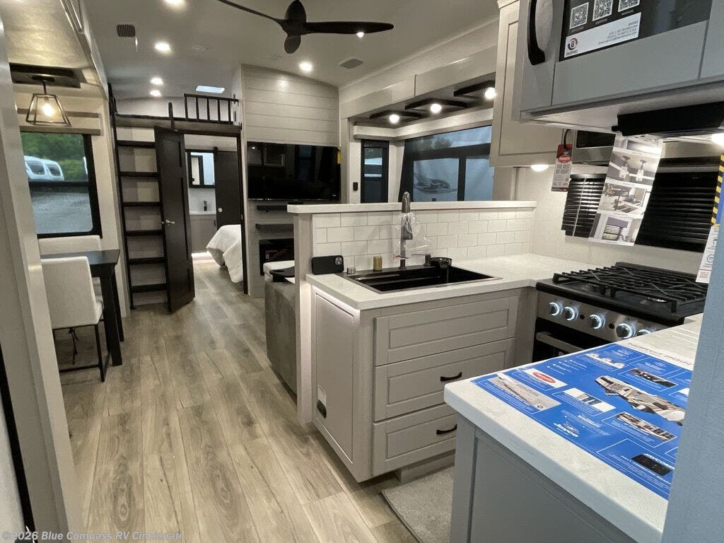 New 2026 Jayco North Point 395DSDB available in Cincinnati, Ohio