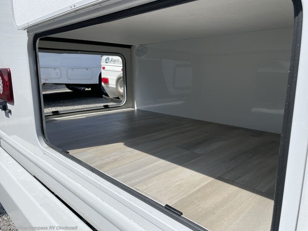 New 2027 Thor Motor Coach Geneva 24VS available in Cincinnati, Ohio