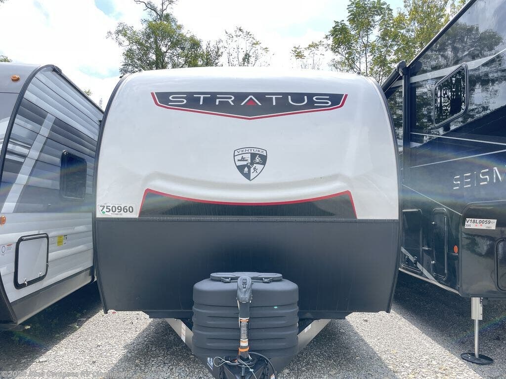 New 2026 Venture RV Stratus SR302VBH available in Cincinnati, Ohio