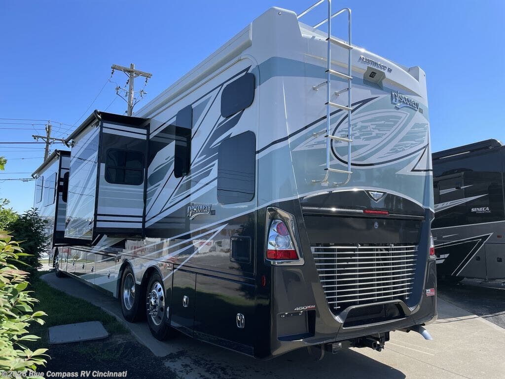 New 2026 Fleetwood Discovery LXE 44B available in Cincinnati, Ohio