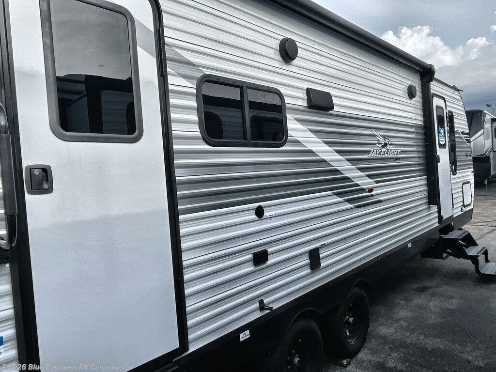 New 2026 Jayco Jay Flight SLX 262RLS available in Cincinnati, Ohio