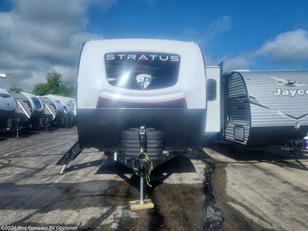 2026 Stratus SR282VFD by Venture RV from Blue Compass RV Cincinnati in Cincinnati, Ohio