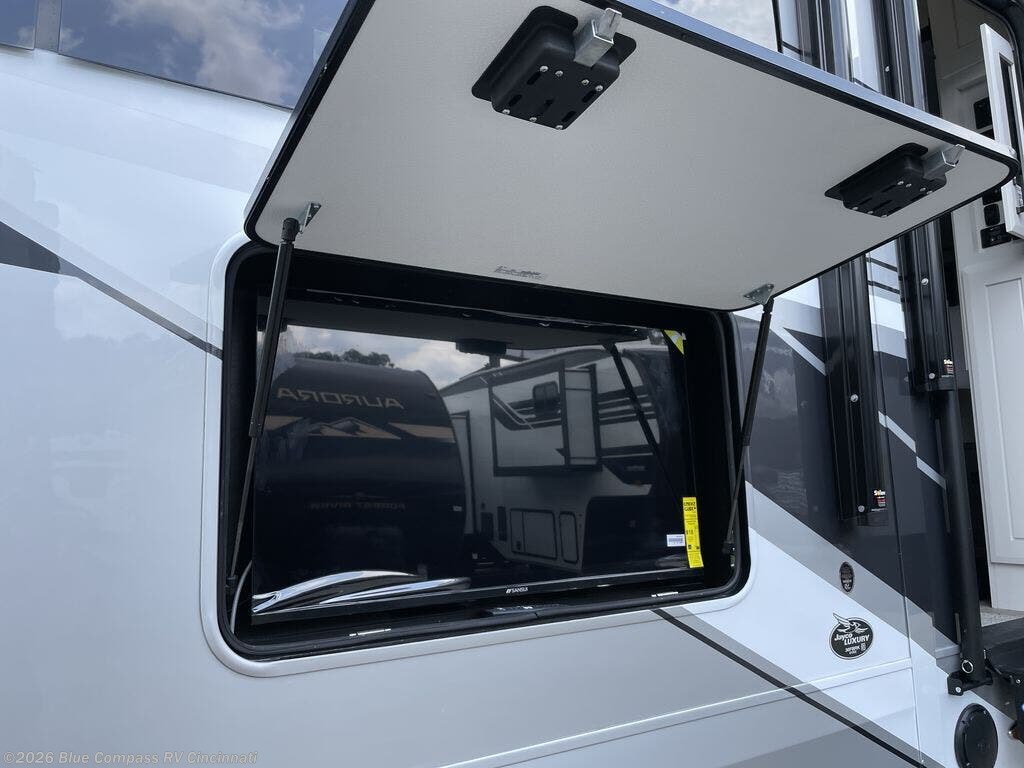 New 2027 Jayco Pinnacle 38FBRK available in Cincinnati, Ohio