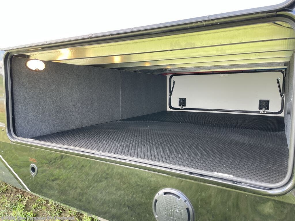 2027 Pinnacle 39FLOK by Jayco from Blue Compass RV Cincinnati in Cincinnati, Ohio