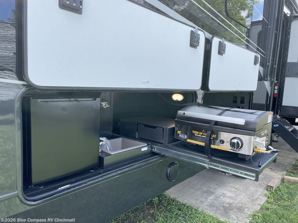 New 2027 Jayco Pinnacle 39FLOK available in Cincinnati, Ohio
