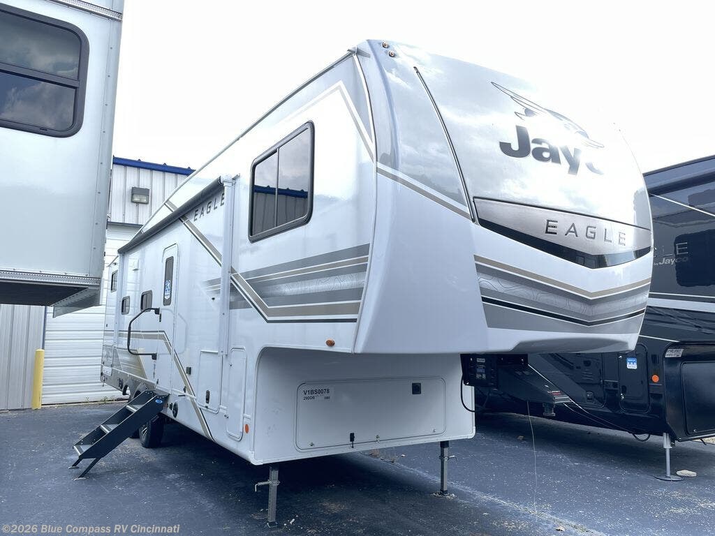2027 Eagle 29DDB by Jayco from Blue Compass RV Cincinnati in Cincinnati, Ohio