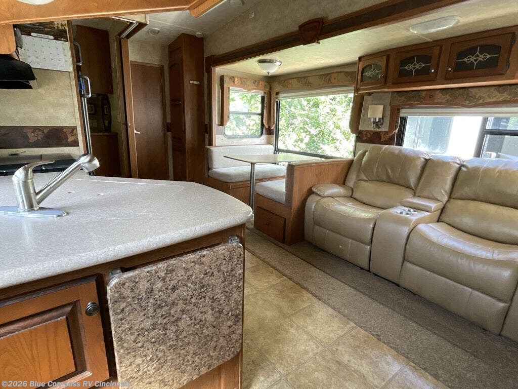 Used 2011 Palomino Sabre 32BHTS available in Cincinnati, Ohio