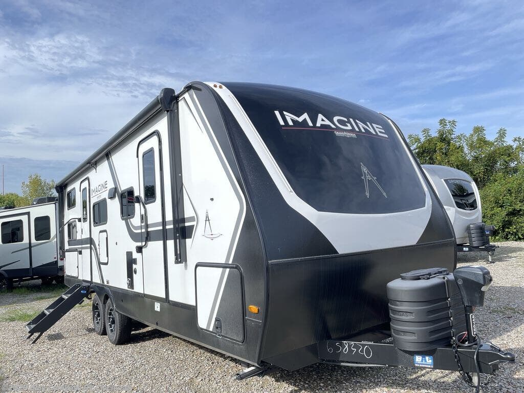 2027 Imagine 2470BH by Grand Design from Blue Compass RV Cincinnati in Cincinnati, Ohio