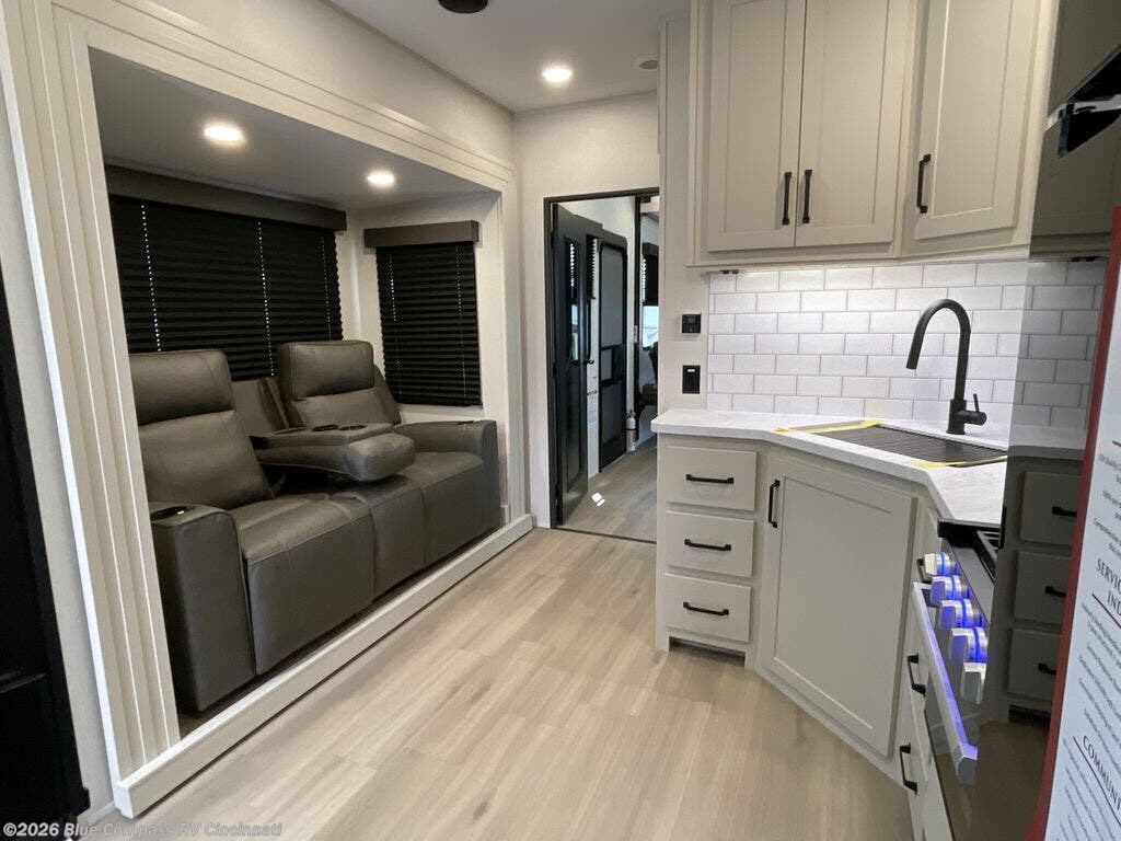 New 2027 Grand Design Momentum G-Class 31G available in Cincinnati, Ohio