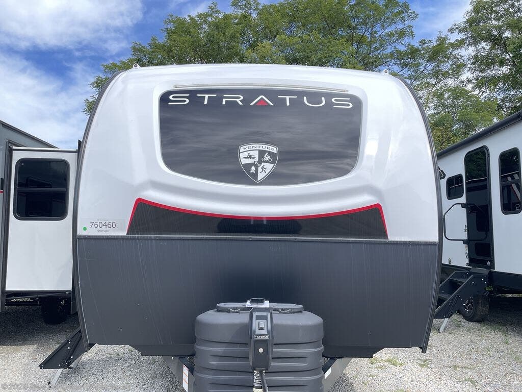 New 2027 Venture RV Stratus SR282VFD available in Cincinnati, Ohio