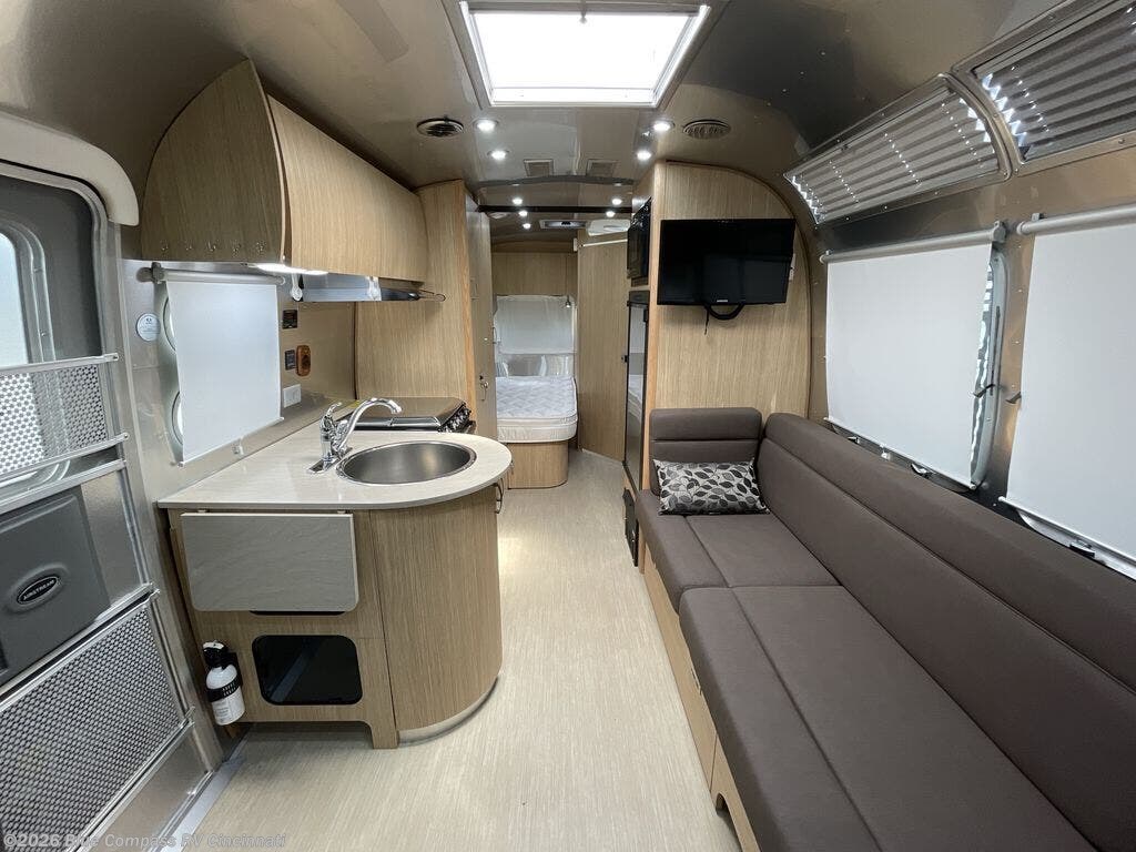 Used 2017 Airstream Flying Cloud 23D available in Cincinnati, Ohio