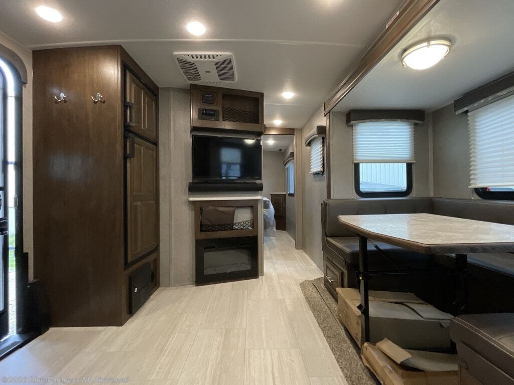 Used 2021 Forest River Rockwood Mini Lite 2506S available in Cincinnati, Ohio