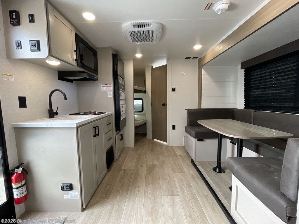 New 2027 Jayco Jay Flight 197MB available in Cincinnati, Ohio
