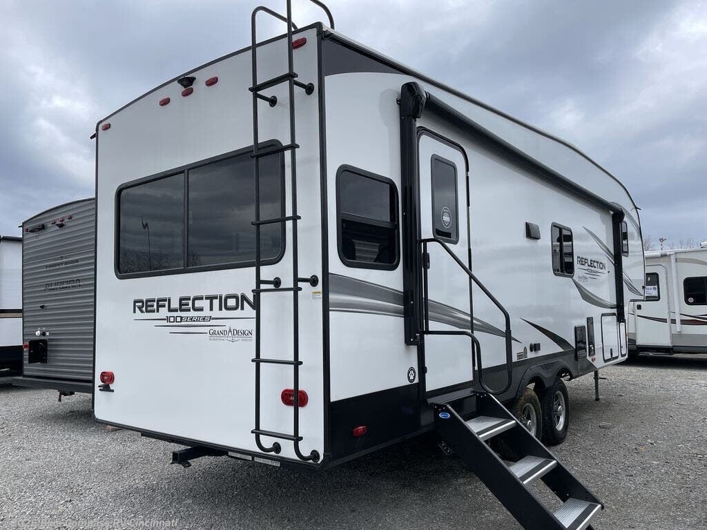 2025 Reflection 100 Series 24RL by Grand Design from Blue Compass RV Cincinnati in Cincinnati, Ohio