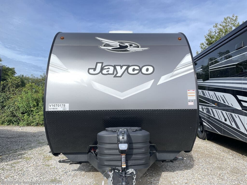 New 2027 Jayco Jay Flight 321BDS available in Cincinnati, Ohio