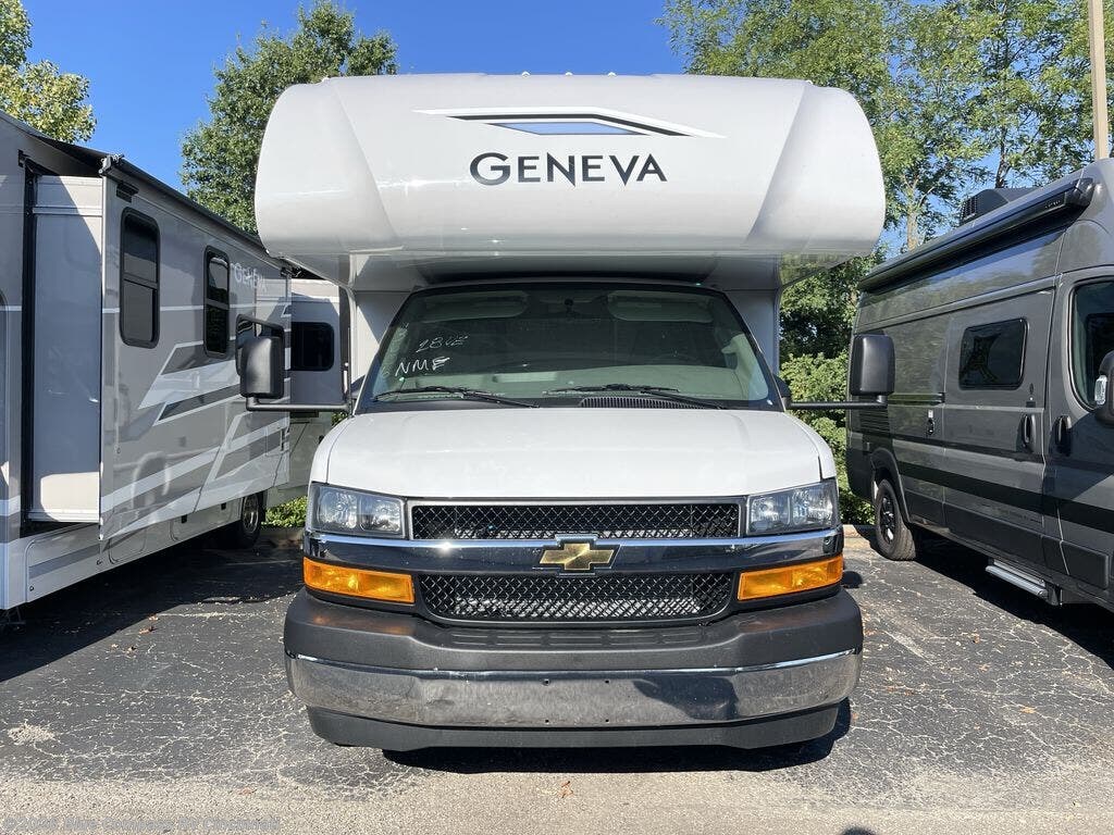 New 2027 Thor Motor Coach Geneva 28VZ Chevy available in Cincinnati, Ohio