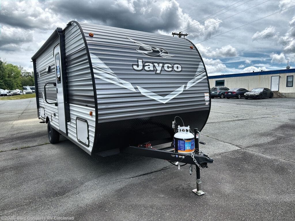 New 2027 Jayco Jay Flight 197MB available in Cincinnati, Ohio