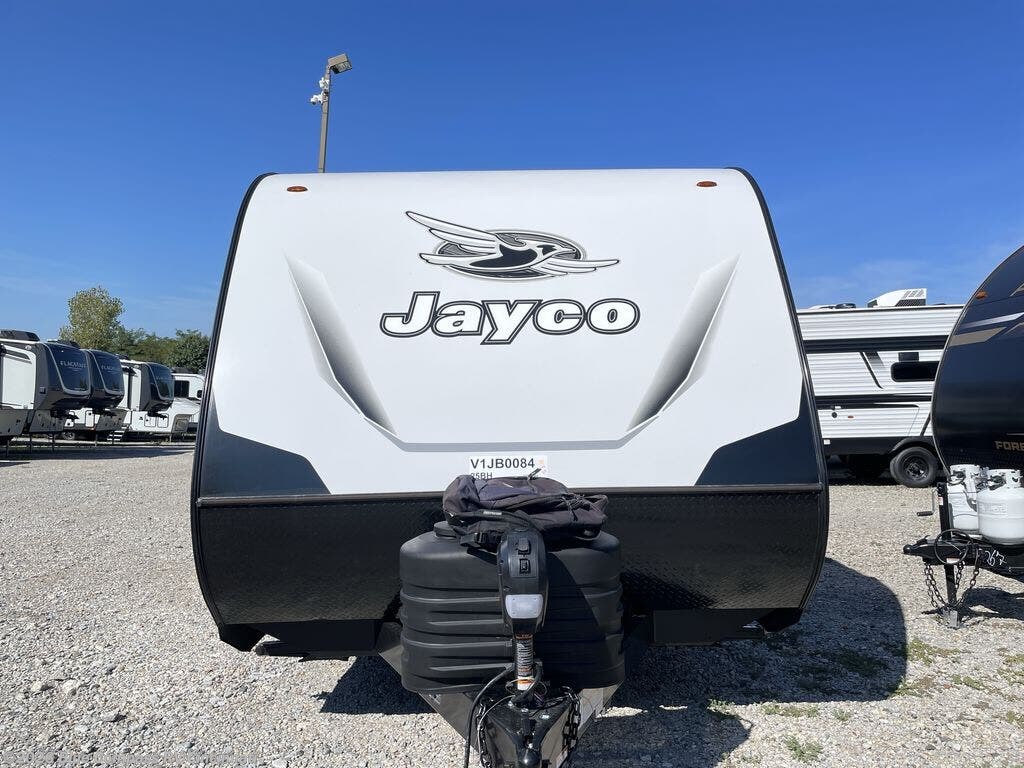 New 2027 Jayco Jay Feather 25BH available in Cincinnati, Ohio