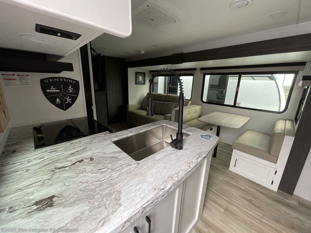 2026 Stratus SR291VQB by Venture RV from Blue Compass RV Cincinnati in Cincinnati, Ohio