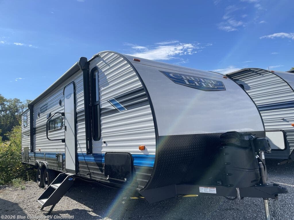 2023 Salem Cruise Lite 273QBXL by Forest River from Blue Compass RV Cincinnati in Cincinnati, Ohio