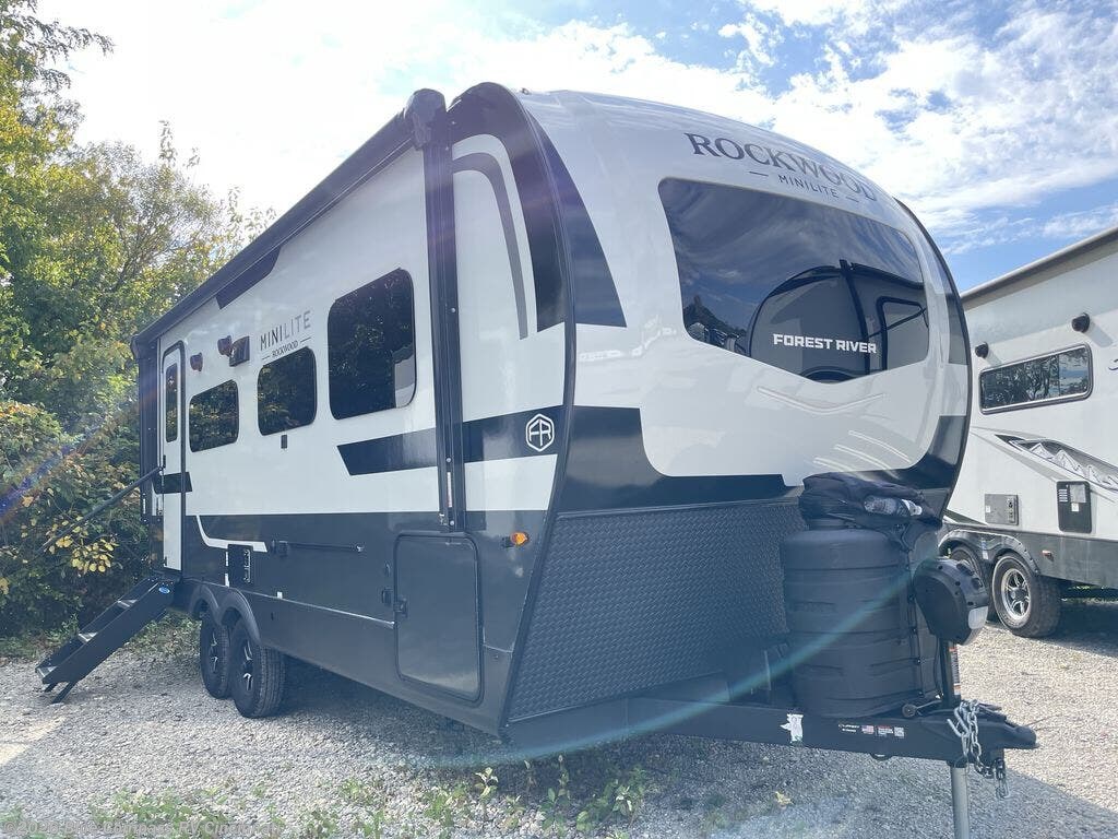 2026 Rockwood Mini Lite 2205S by Forest River from Blue Compass RV Cincinnati in Cincinnati, Ohio