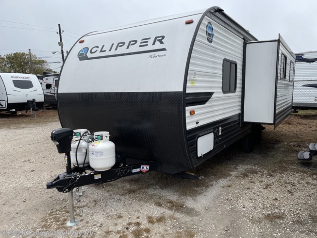 2021 Coachmen Clipper Ultra Lite 21RBSS - Used Travel Trailer For Sale by Colonia Del Rey RV in Corpus Christi, Texas