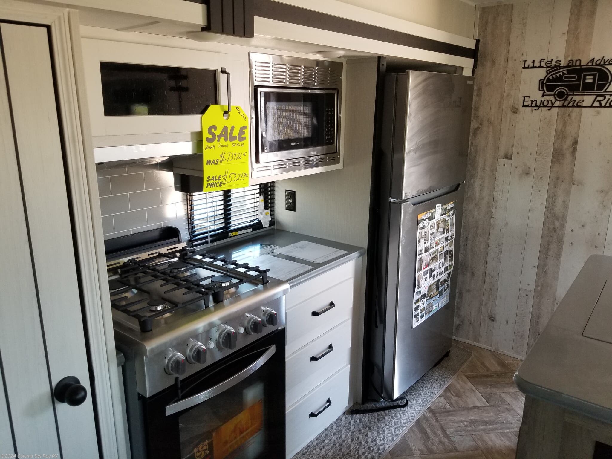 2024 Palomino Puma Destination Trailer 38RLB RV for Sale in Corpus